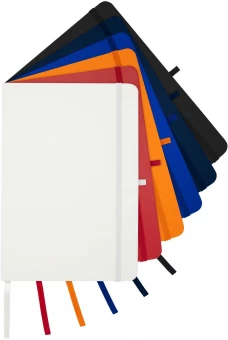 Teak A5 kierrätetty kovakantinen muistikirja viivoitetuilla sivuilla.