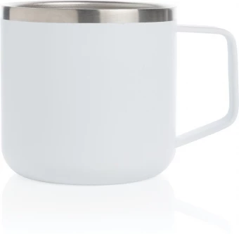 Ruostumattomasta teräksestä valmistettu retkeilymuki