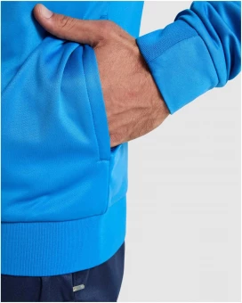 Meeste lukuga spordipusa Valier
