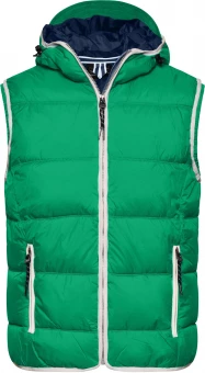 Meeste polsterdatud purjetamisvest