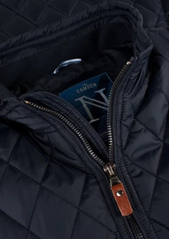 Meeste tepitud vest Camden