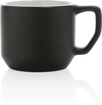 Keraaminen moderni muki