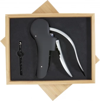 Nebby veinipudeli avaja