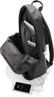 Power USB kannettavan tietokoneen reppu, musta