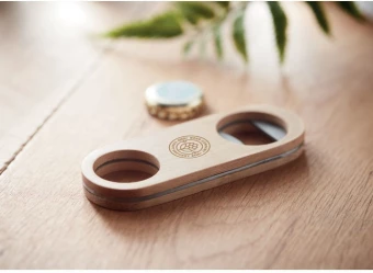 Ovaalne bambusest pudeliavaja