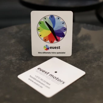 Parkimiskell erilahendusega