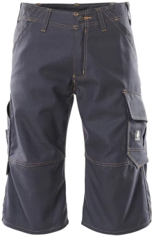 Pikemad lühikesed püksid. Borba YOUNG