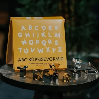 Piparkakkumuotti erikoistilauksesta