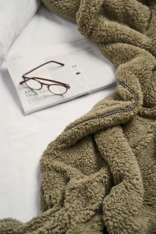 VINGA Maine GRS kierrätetty kaksinkertainen torkkupeitto