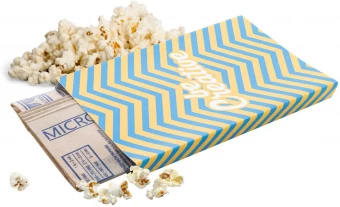 Popcorn kliendikujundusega karbis