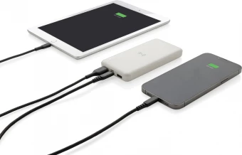 RCS langaton virtapankki kierrätetystä muovista