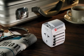 Reisiadapter SKROSS MUV