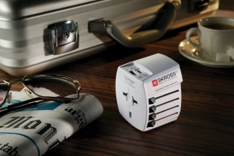 Reisiadapter SKROSS MUV