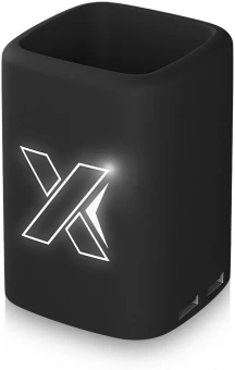 SCX.design O10 pliiatsikarbi laadija valgustusega