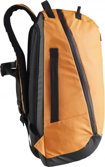 Seljakott Adv Entity 18L