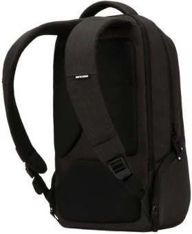 Seljakott Incase ICON Slim