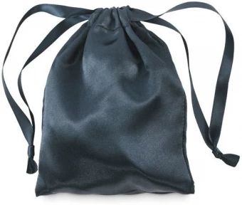 Soft polyester eye mask