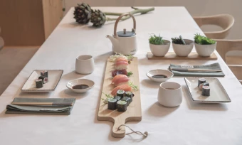 Ukiyo sushi-illallissetti kahdelle