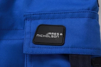 Spetsiaalsed tööpüksid funktsionaalsete detailidega