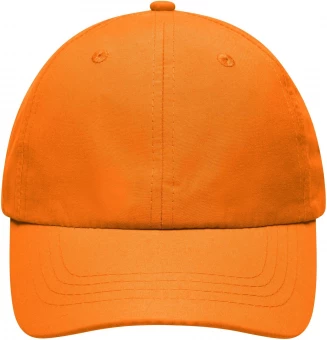 Sportlik nokamüts pehmest mikrofiibrist