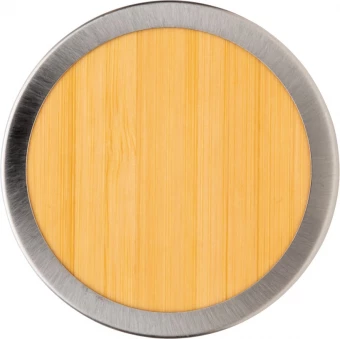 Stiilne bambuses joogipudel