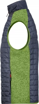 Stiilne materjalide kombinatsiooniga vest