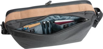Impact AWARE™ 300D two tone deluxe 15.6" laukku