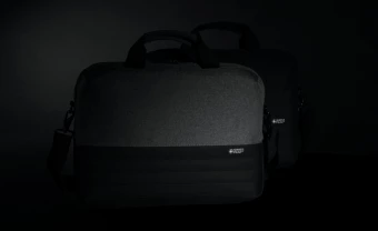 Sülearvutikott Swiss Peak AWARE™ RFID 15.6''