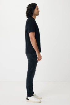 Iqoniq Sierra kevyt T-paita kierrätetystä puuvillasta