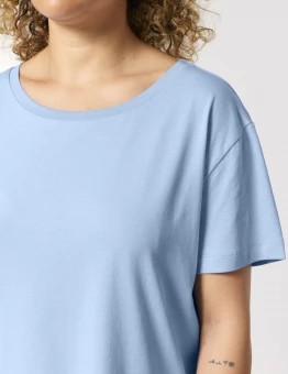 Naisten scoop neck T-paita Stella Serena