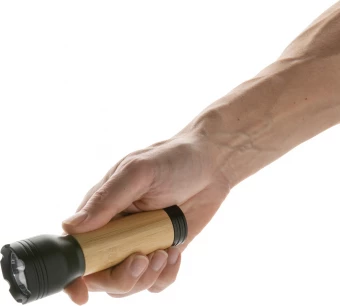 Lucid 3W RCS sertifioitu kierrätetystä muovista ja bambusta valmistettu taskulamppu