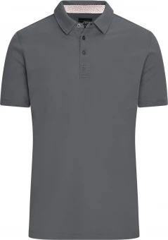 Trendikate detailidega meeste polosärk