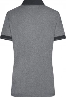 Trendikate detailidega naiste polosärk