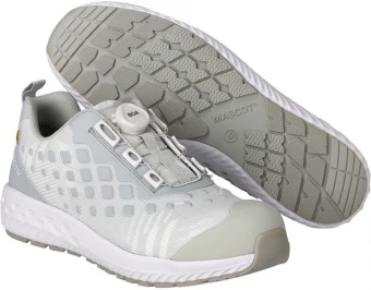 Turvajalats. FOOTWEAR CUSTOMIZED