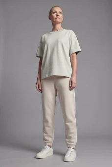 Naisten oversize crop T-paita LEVI TEE
