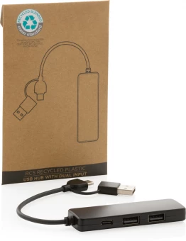 RCS kierrätysmuovista valmistettu USB- hubi, jossa on kaksi sisääntuloa