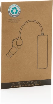 RCS kierrätysmuovista valmistettu USB- hubi, jossa on kaksi sisääntuloa