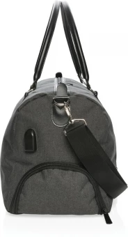 Viikonloppulaukku USB-portilla