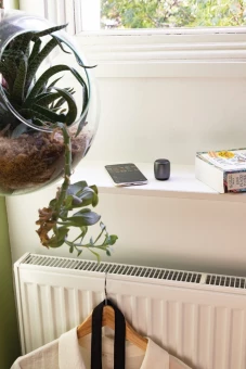 Mini langaton alumiinikaiutin