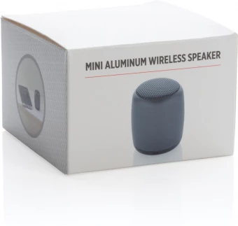 Väike juhtmevaba kõlar