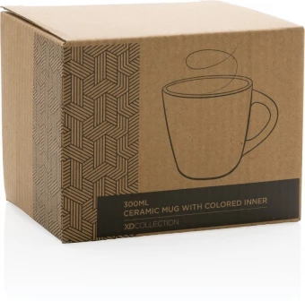 Ceramic mug with colored inner