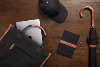 VINGA Bosler RCS kierrätetystä kankaasta valmistettu kantolaukku