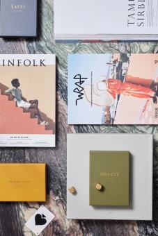 VINGA Bratzy -pöytäpeli