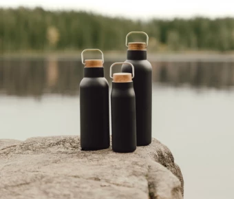 VINGA Ciro RCS kierrätetty teräs tyhjiöpullo 800 ML