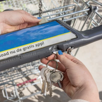 Võtmehoidja kärumündiga